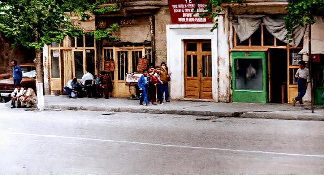 İşte 1960 yılında Meteris Meydanı…