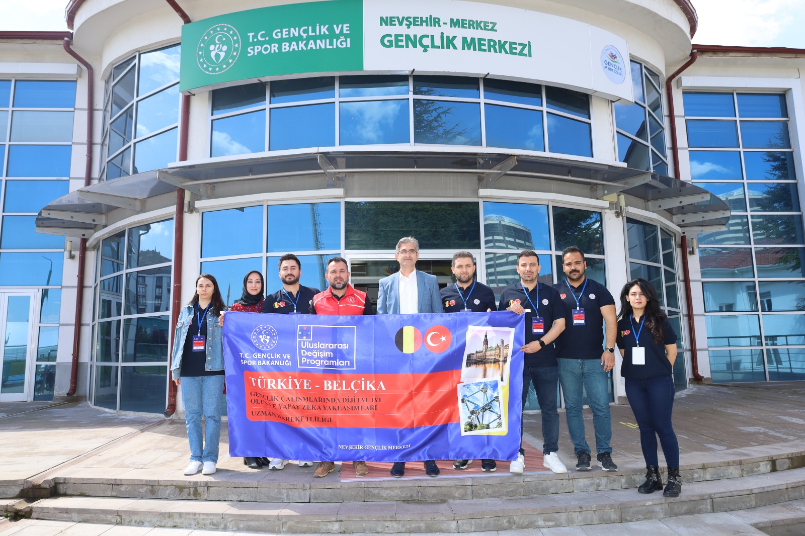 Gençlik çalışanları Belçika’ya gidiyor