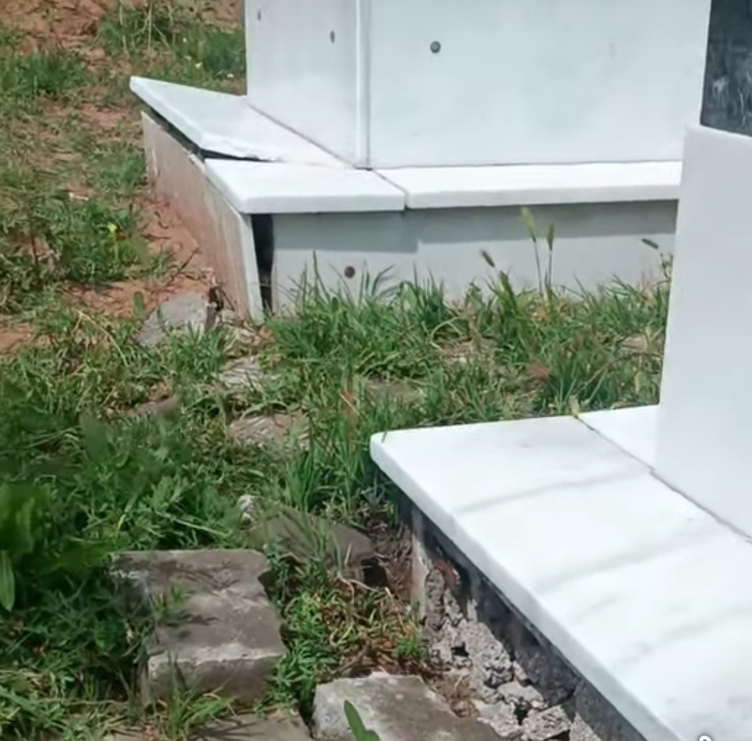 Mezarlığa haydut dadandı!!!