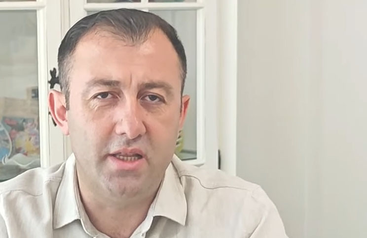 Ahmet Erdemli, Ahmet Türk’e açtı ağzını yumdu gözünü