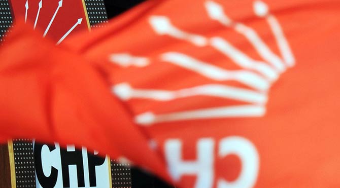 CHP’li isimden ayrılanlara ağır gönderme