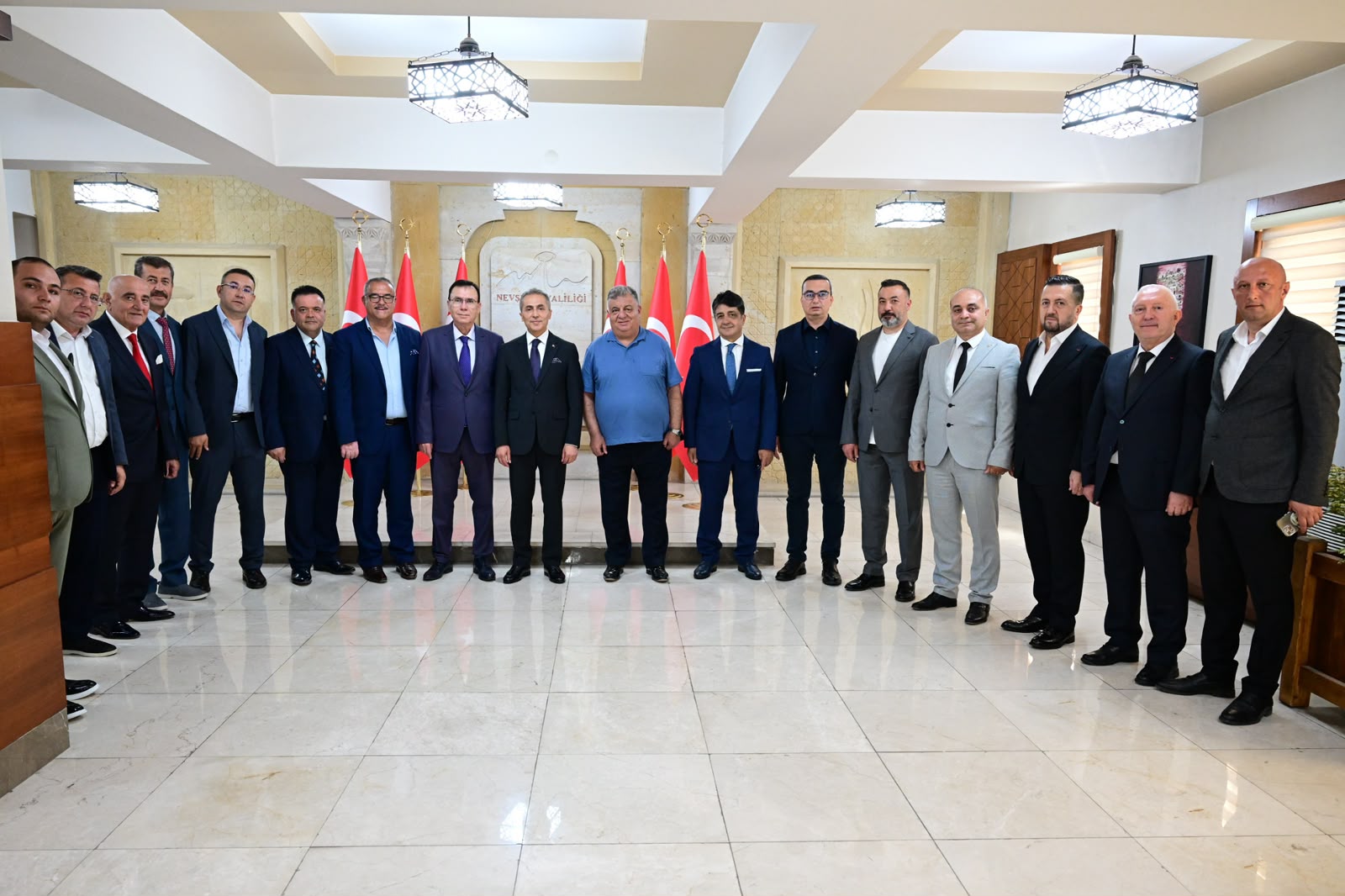 Babaoğlu ve ekibi Vali Kök’ü ziyaret etti