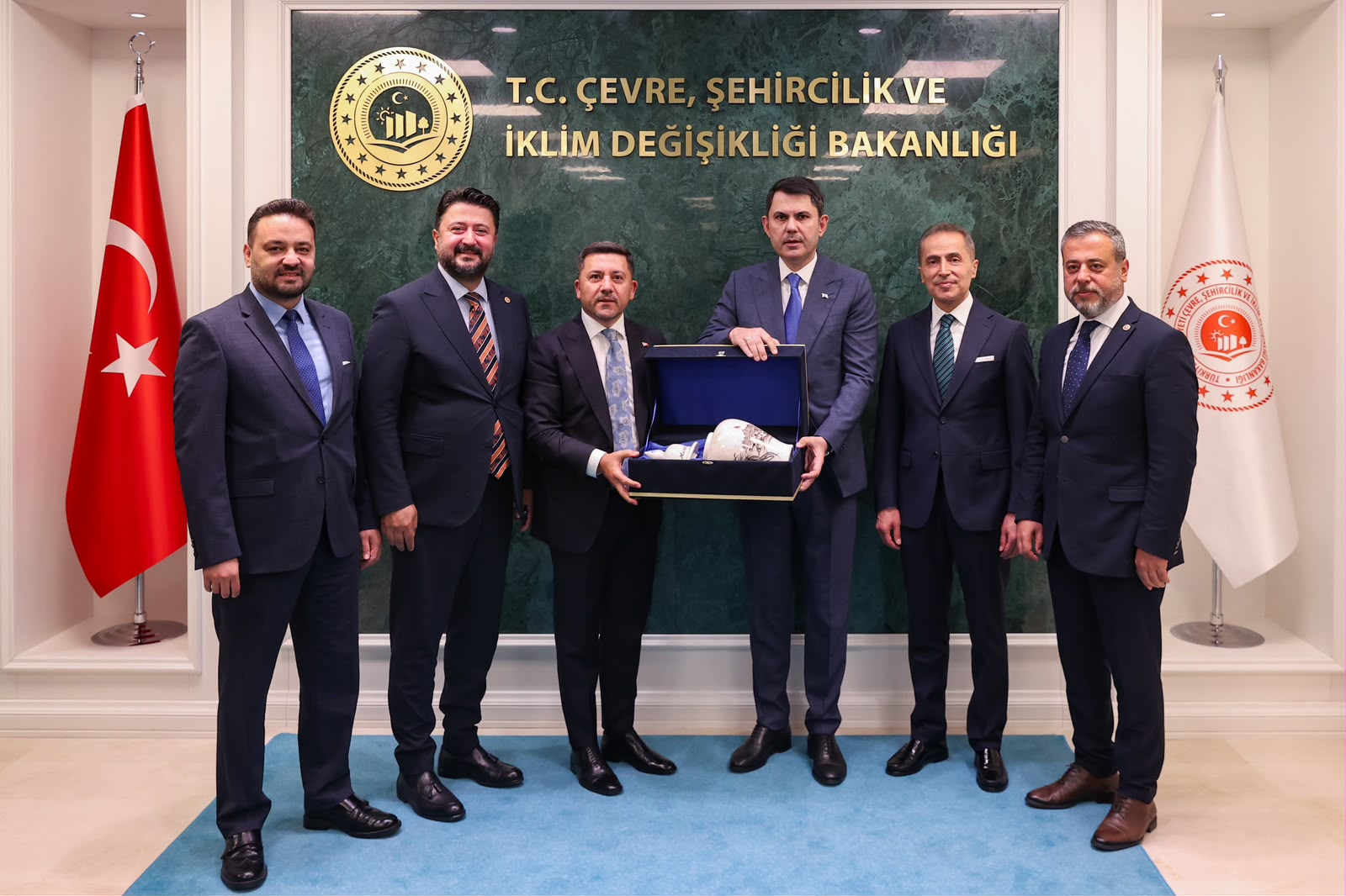 AK Parti heyeti yeni hamleye mi hazırlanıyor?