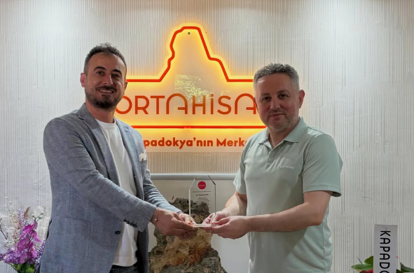 Kapadokya Bienali’nden Başkan Ateş’e teşekkür ziyareti