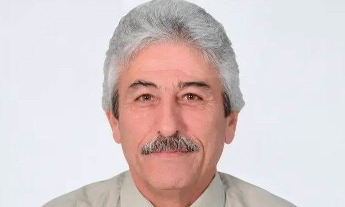 Sevilen öğretmen yaşamını yitirdi