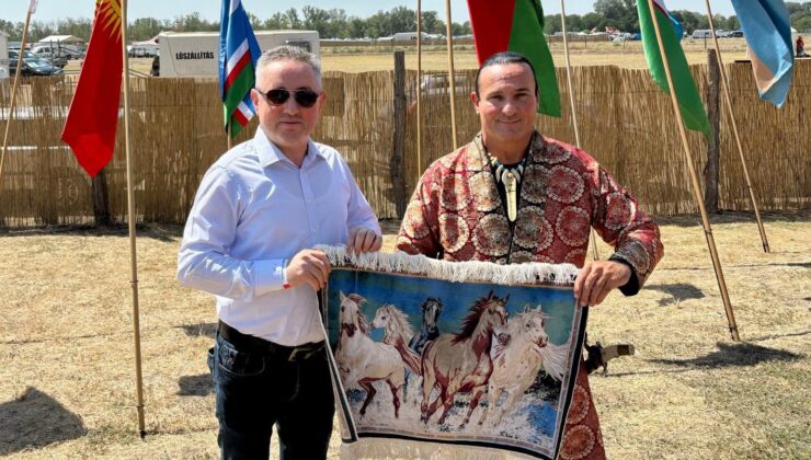 Ortahisar Macaristan’daki Turan Kurultayı’nda temsil edildi