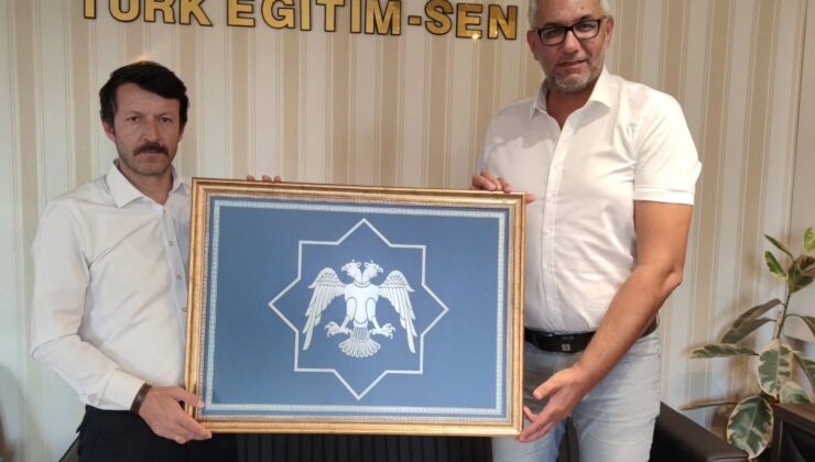 Nevşehir’de tarih öğretmeni Serkan Bulut Doktor oldu
