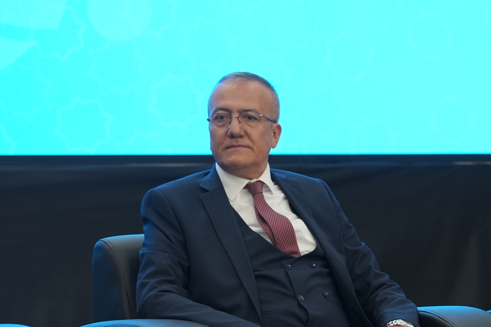 Rektör Karasar’dan Taşkent’te kritik mesaj!