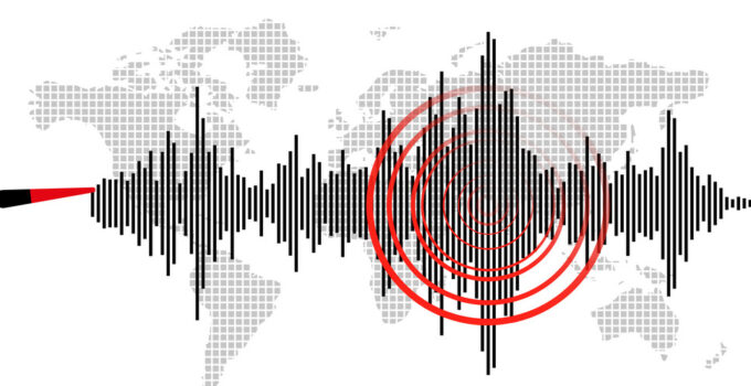 Korkutan deprem! 6 İl’de hissedildi!