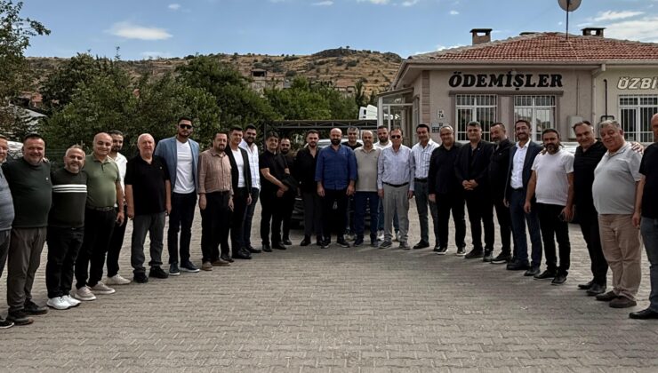 Yüksel Babaoğlu’nun galericiler ziyareti şova dönüştü