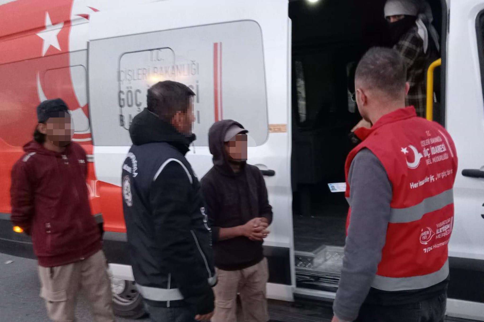 8 Kişi tespit edildi, sınır dışı süreci başladı!