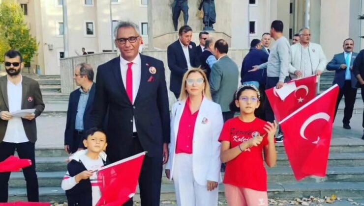 Başkan Urgenç: “Ad Günün Kutlu Olsun Türkiye’m!”