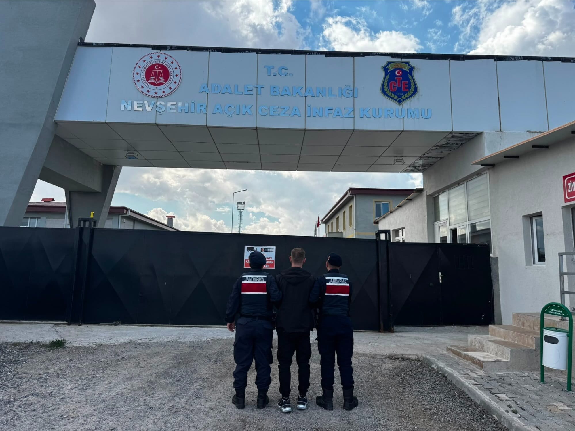 Boğaz Köyü’nde saklanıyordu! Jandarma yakaladı